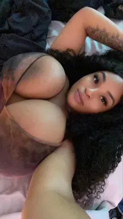 OnlyFans cuenta itsnayhoee1 avatar 1