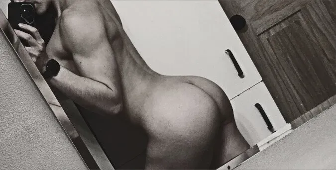 OnlyFans cuenta alexawild07 header 2