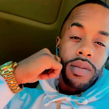 OnlyFans cuenta mr.sumthnnow header 2