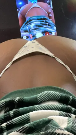OnlyFans cuenta yumracks header 2