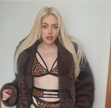 OnlyFans of your-goddess-sofie