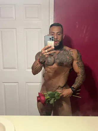OnlyFans account  chisd01 avatar 1
