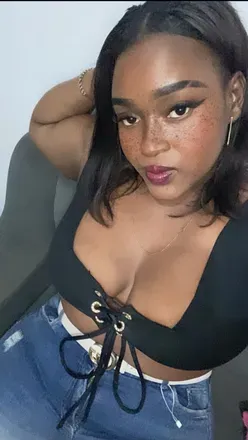 OnlyFans cuenta luisafe11070425 avatar 1