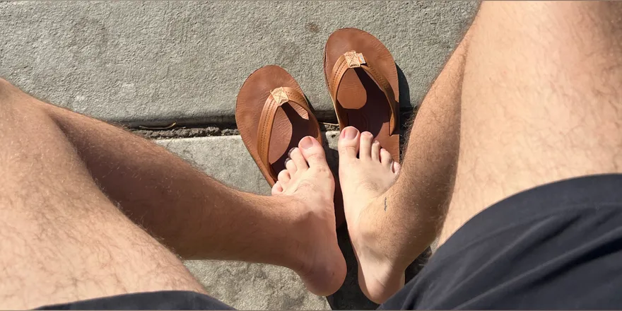 OnlyFans cuenta boycollegefeet header 2