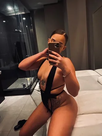 OnlyFans cuenta sierraxbabyx header 2
