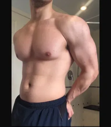 OnlyFans cuenta youngbihunk avatar 1