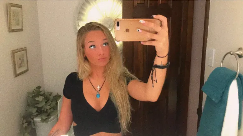OnlyFans cuenta brebrebrebreezy header 2
