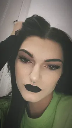 OnlyFans account  sp00kybaby31 avatar 1
