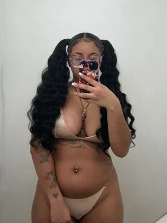 OnlyFans cuenta lilangelbby1 avatar 1