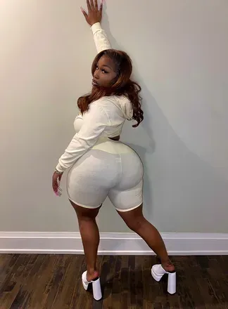 OnlyFans cuenta pinkcookiedip header 2