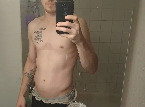 OnlyFans account  purpleheadedwarrior avatar 1
