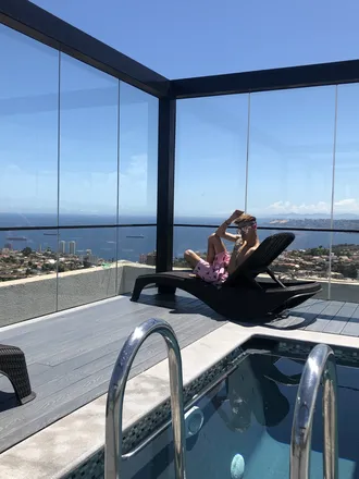 OnlyFans cuenta twinklatin18 header 2