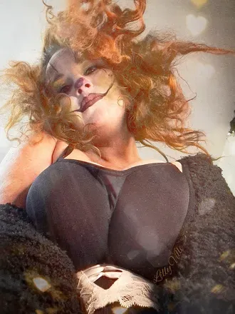 OnlyFans cuenta lilevillady header 2