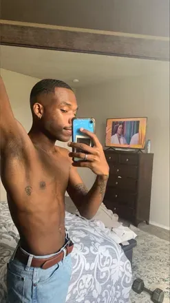 OnlyFans cuenta carzzell avatar 1