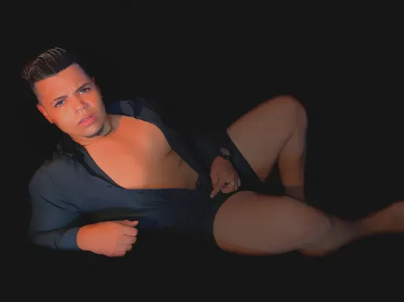 OnlyFans cuenta soyrafaelofficial header 2