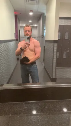 OnlyFans cuenta u62915710 header 2