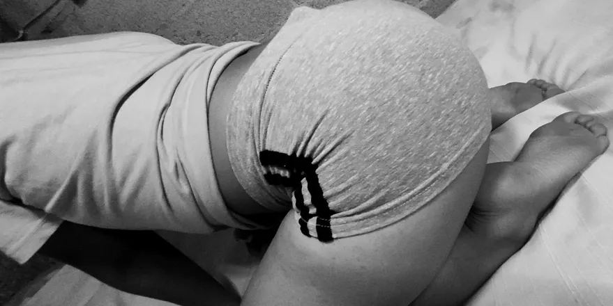 OnlyFans cuenta alerami19 header 2