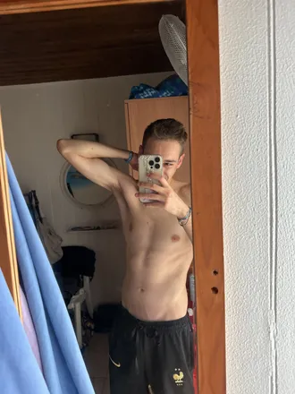 OnlyFans cuenta tonykiffeur2001 header 2