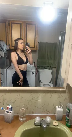 OnlyFans cuenta lilmamcita header 2