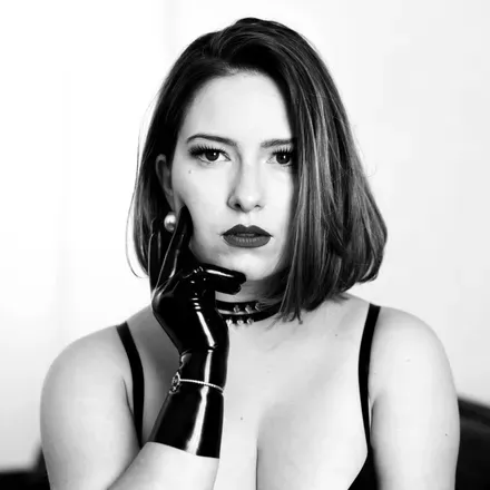 OnlyFans account  viola_fethory avatar 1