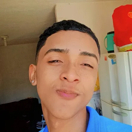 OnlyFans account  toczie header 2