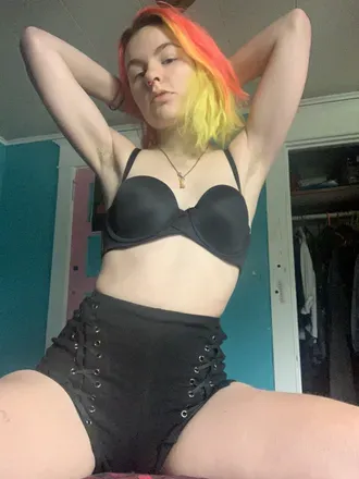 OnlyFans cuenta ezzradarling avatar 1