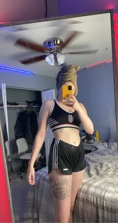 OnlyFans cuenta justmyonlyfanz header 2