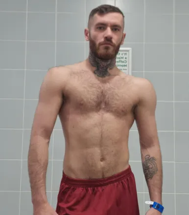 OnlyFans cuenta beardedjay.dom header 2