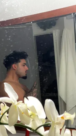 OnlyFans cuenta benjamin.brat header 2