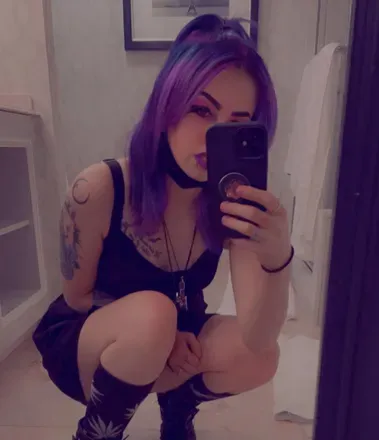 OnlyFans cuenta littleamethyst avatar 1