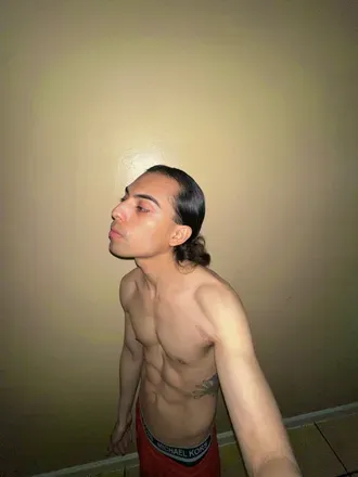 OnlyFans cuenta sexiibay_boii avatar 1