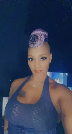 OnlyFans account  quesway avatar 1