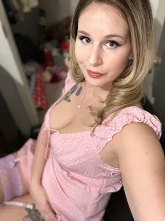 OnlyFans cuenta amberhottyhousewife18 avatar 1
