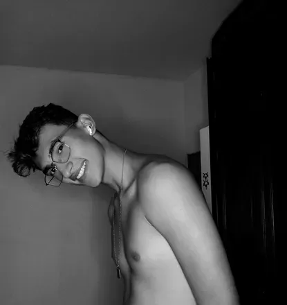 OnlyFans cuenta santiagoval avatar 1