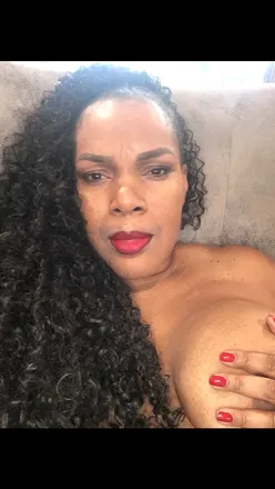 OnlyFans cuenta hotgrandmamom.com header 1