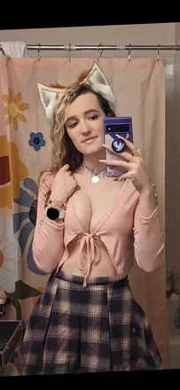 OnlyFans account  kawaiiaurene avatar 1