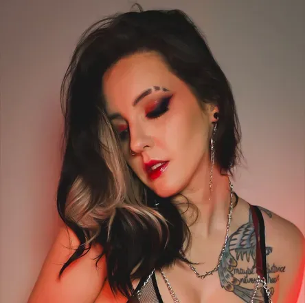 OnlyFans account  msjulirae avatar 1