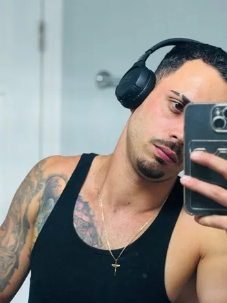 OnlyFans cuenta elizaldeadrian header 2
