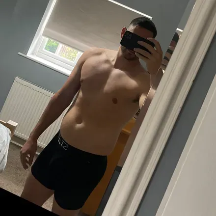 OnlyFans account  youraverageguy99 avatar 1
