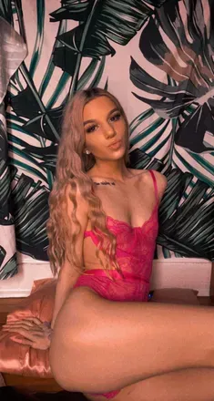 OnlyFans cuenta peachyyy420 avatar 1