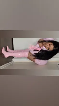 OnlyFans cuenta goddesssym999 header 2