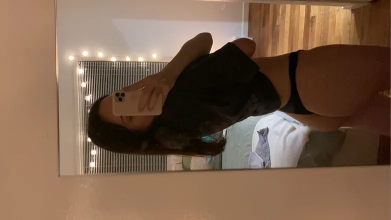 OnlyFans cuenta princessluna2004 header 2
