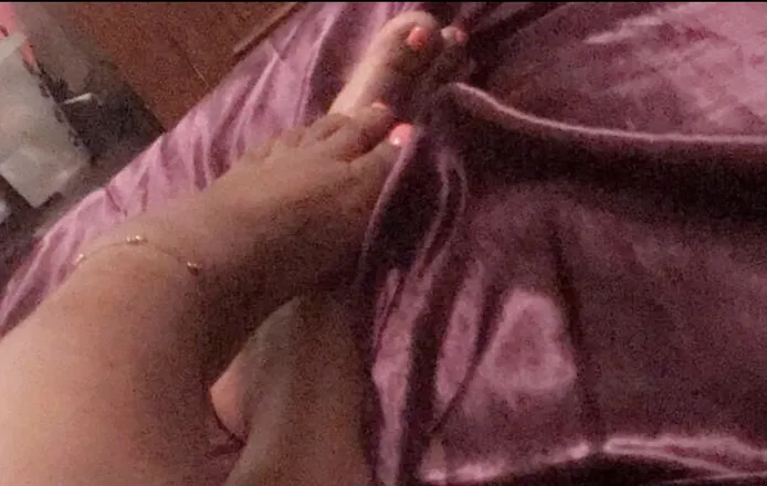 OnlyFans cuenta bigprettyfeet6688 header 2