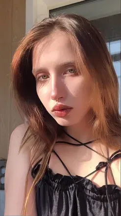 OnlyFans account  evelina_wildewood_xxx avatar 1