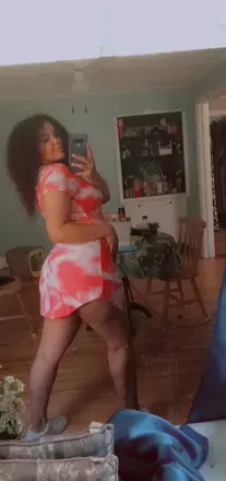OnlyFans account  yella_babyy avatar 1