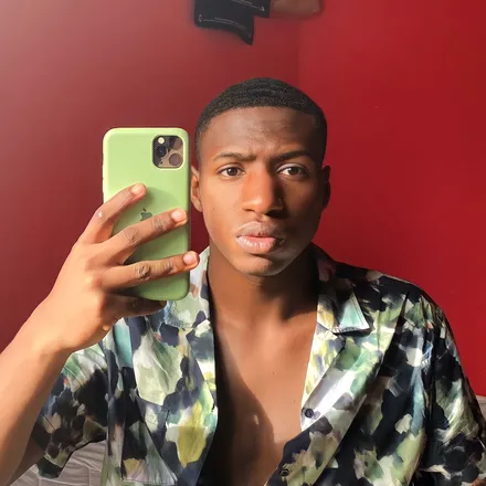 OnlyFans cuenta alesxanderxx0 header 2