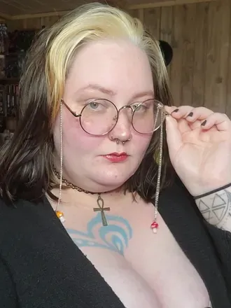 OnlyFans cuenta yourforestwitch avatar 1