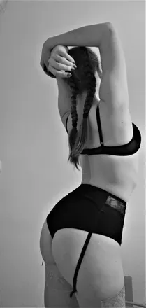 OnlyFans account  mutie header 2