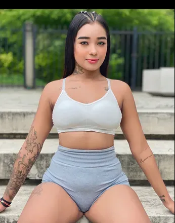 OnlyFans cuenta laura_sanz01 avatar 1