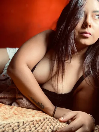 OnlyFans cuenta erikaguerrero03 header 2
